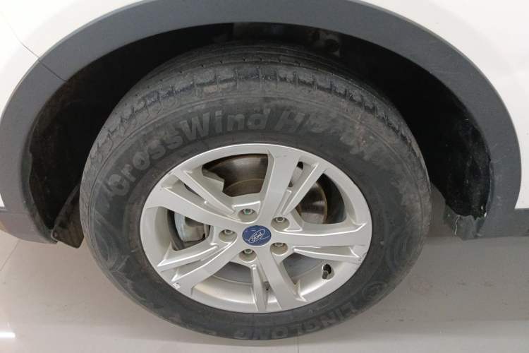 Used Ford Territory 2019 EcoBoost 145 CVT Elite Model China VI Standard Left Front Wheel Hub