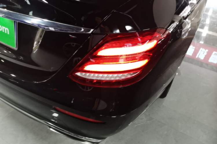 Used Mercedes-Benz E-Class 2020 E 260 L Right Rear Taillight