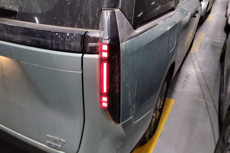 Used SAIC MAXUS Dajia 7 2024 Revised Version Super Hybrid Long-Range Edition Enjoyment Version
