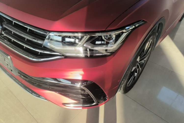 Used Volkswagen Tiguan L 2023 330TSI Automatic Two-Wheel Drive R-Line Flagship Edition