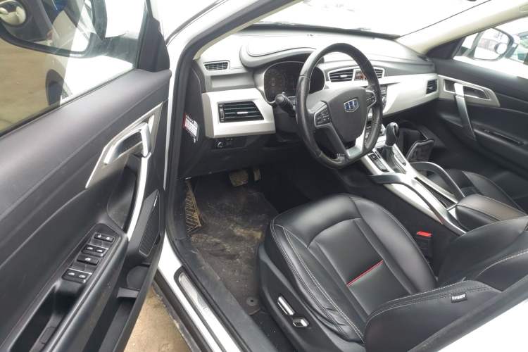 Used Geely Auto Emgrand X7 Sport 2018 1.8TD Automatic Two-Wheel Drive Smart Connect 4G Internet Edition