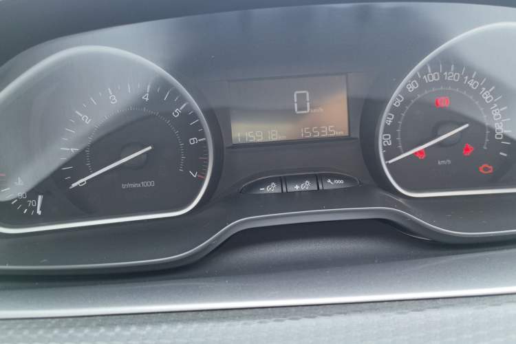 Used Peugeot 2008 2014 1.6L Manual Fashion Edition Instrument Cluster