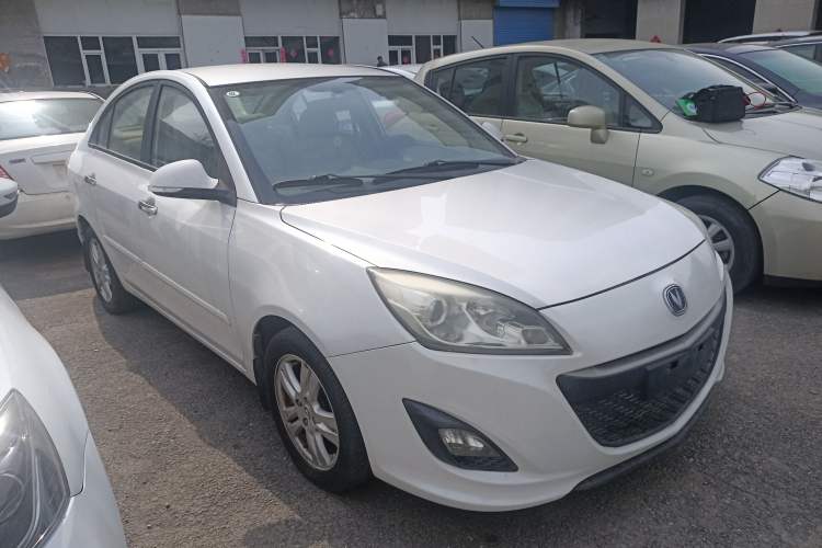 Used CHANGAN Alsvin V5 2012 1.5L Manual Dream Edition Front Right 45 Deg