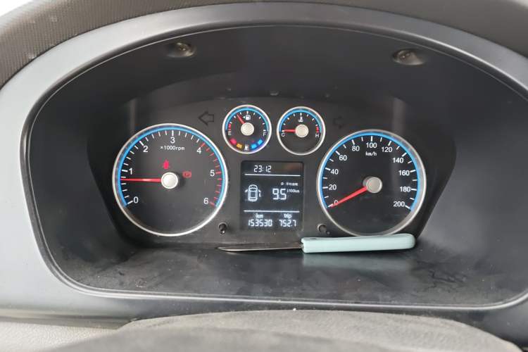 Used Foton Toano 2021 2.0T Manual Tongtu Short Wheelbase Mid-Height 5/6-Seater 4F20TC3 Instrument Cluster