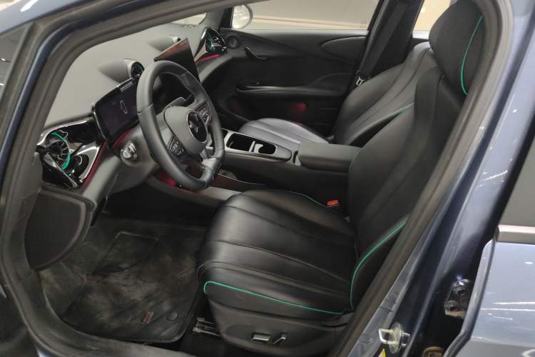 Used BYD Dolphin 2025 Intelligent Driving Version 410 km Fashion Edition