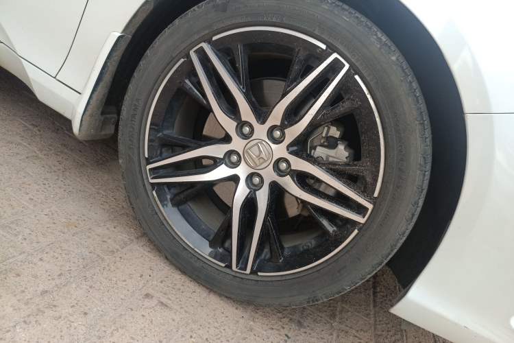 Used Honda Inspire 2022 Xing·Hybrid 2.0L Pure Edition Right Front Wheel Hub