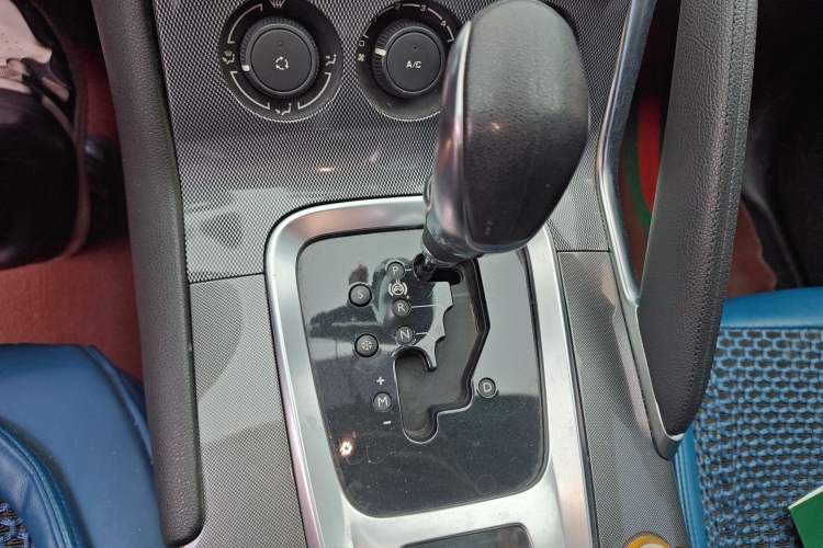 Used Peugeot 3008 2016 2.0L Automatic Classic Edition
