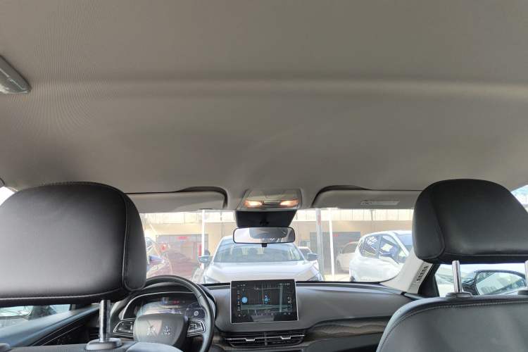 Used Hongqi E-QM5 2022 431 km Charge & Enjoy Edition Headliner