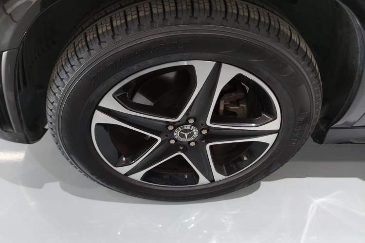 Used Mercedes-Benz GLE 2023 GLE 350 4MATIC Stylish Model
