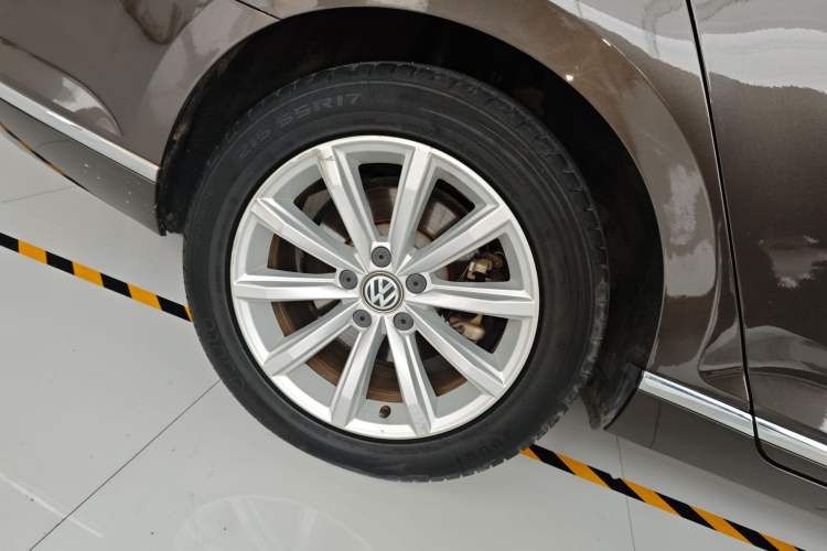 Used Volkswagen Magotan 2018 330TSI DSG Advanced Model
