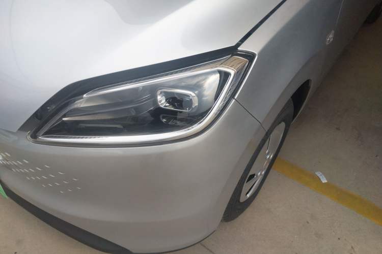 Used Wuling Hongguang New Energy 2025 Extended-Range Hybrid 50 km Standard Version Left Front Headlight