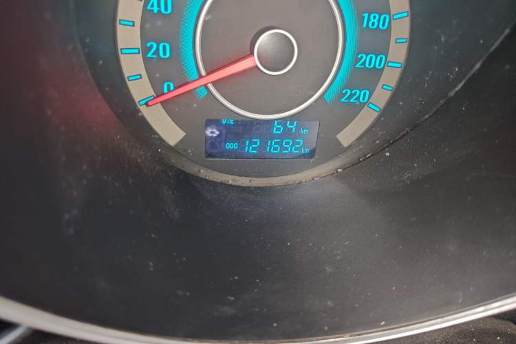 Used CHANGAN Eado 2014 1.6L Manual Luxury Model