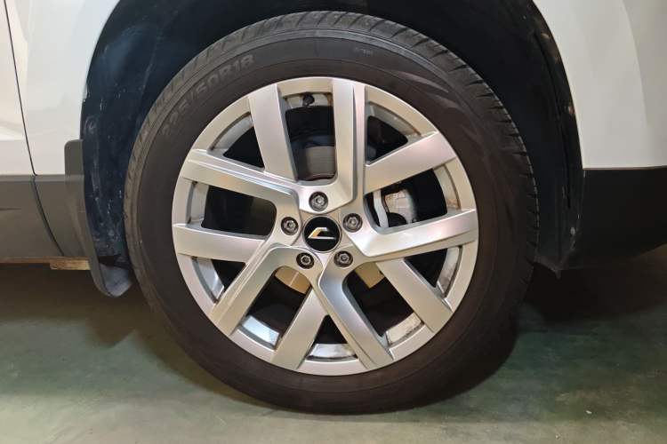 Used Jetta VS5 2019 280TSI Automatic Enjoyment Model Right Front Wheel Hub
