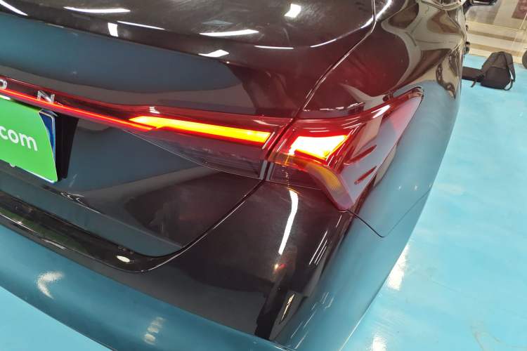 Used Toyota Avalon 2024 2.0L Ambition Edition Right Rear Taillight