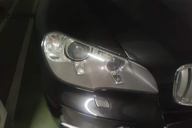 Used BMW X5 2013 xDrive35i U.S. specification Right Front Headlight