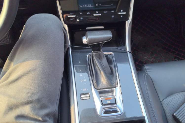 Used Changan CS75 2019 280T DCT Million Edition China VI Standard