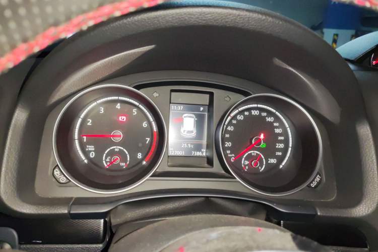 Used Volkswagen Scirocco 2015 2.0 TSI Luxury Edition Instrument Cluster