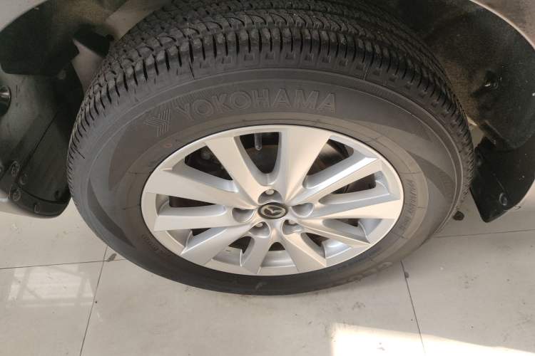 Used Mazda CX-5 2015 2.0L Manual Two-Wheel Drive Comfort Version