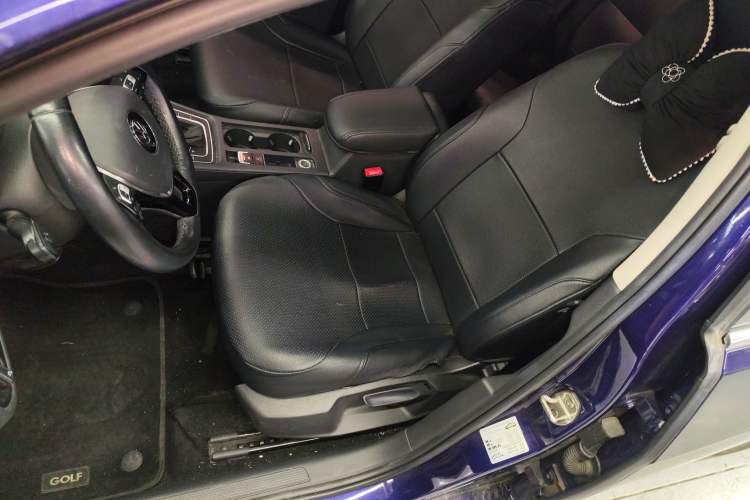 Used Volkswagen Golf 2019 200TSI DSG Comfort & Ambition Edition China VI Standard
