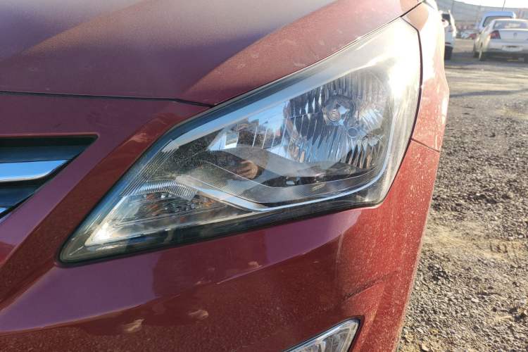 Used Hyundai Verna (older generation) 2014 1.4L Automatic Smart GLS
