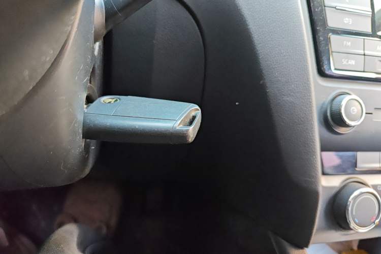 Used Skoda Octavia 2017 1.6L Automatic Front-Wheel Drive Model
