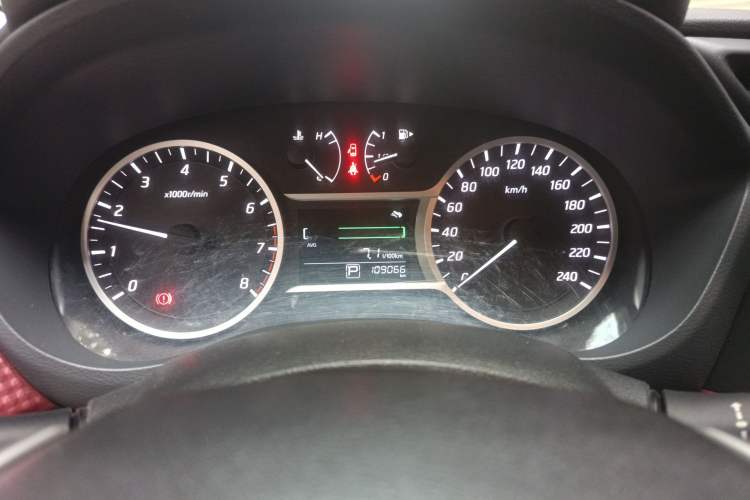 Used Nissan Lannia 2016 1.6L CVT Cool Edition
