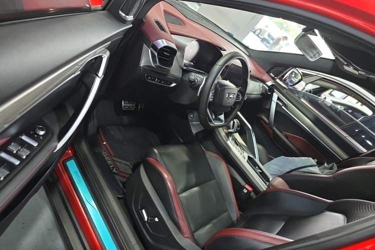 Used Geely Auto Coolray 2019 Sport Version 260T DCT Explorer China VI Standard
