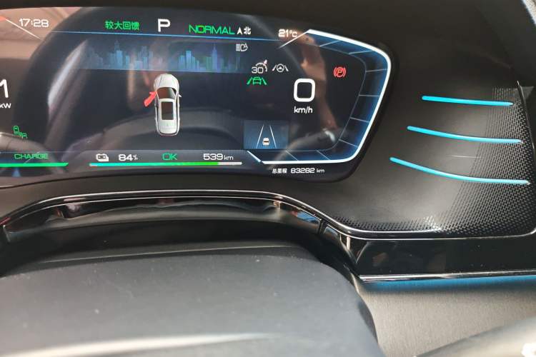 Used BYD Tang New Energy 2022 EV 635 km All-Wheel-Drive Flagship Model Odometer Close Up