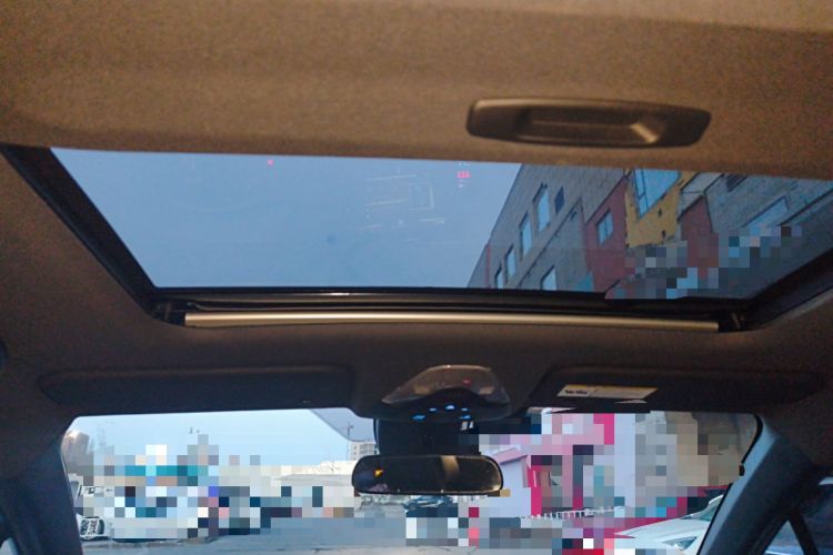 Used Toyota C-HR 2018 2.0L Leading with Sunroof China VI Standard Headliner