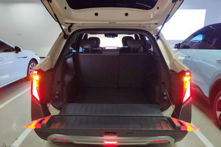 Used Dongfeng NAMMI 06 2025 471 Ultra