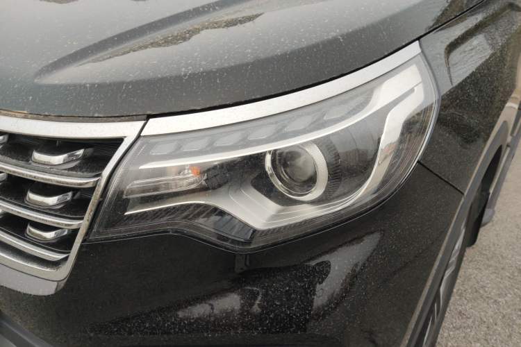 Used Kia Sportage R 2019 2.0L Automatic Smart Luxury Edition Left Front Headlight