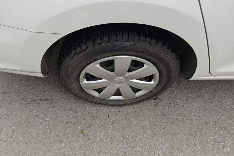 Used Volkswagen Santana 2015 1.6L Automatic Fashion Edition