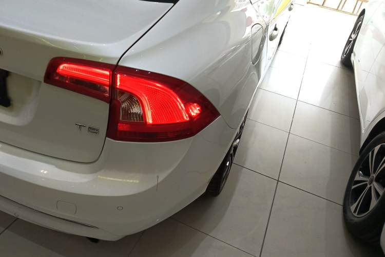 Used Volvo S60 2019 S60L Facelift T5 Intelligent Advanced Edition