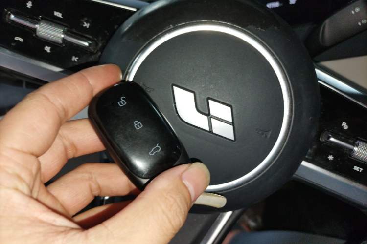 Used Li Auto ONE 2021 Extended-Range 6-Seater Version
