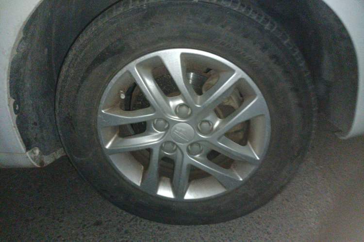 Used Geely Auto Emgrand 2014 Sedan 1.5L Manual Fashion Edition