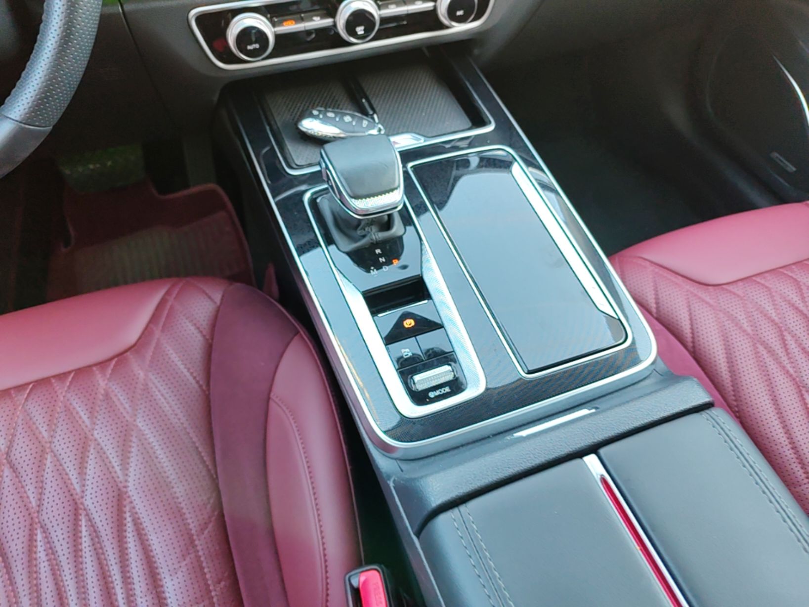 Hongqi HS5 2023 2.0T Qixiang Pro Edition — снимка 16