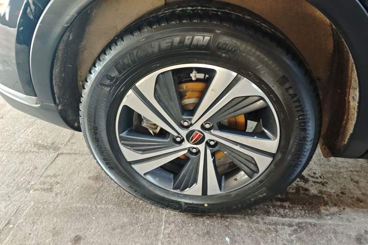 Used Hongqi HS5 2019 2.0T Smart Connect Flagship Edition Right Rear Wheel Hub