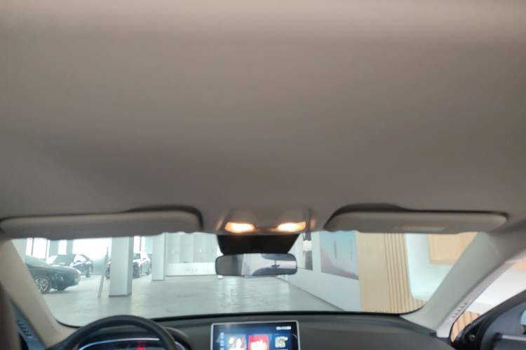 Used Hongqi E-QM5 2023 Revised Version Basic Travel Edition