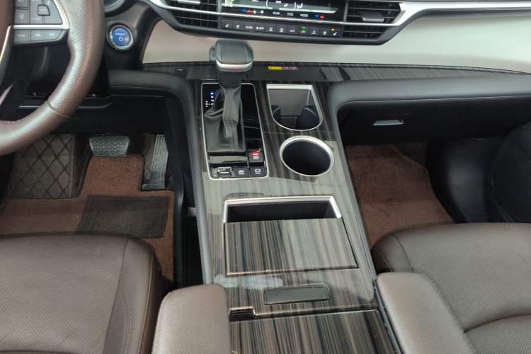 Used Toyota Granvia 2023 2.5L Hybrid Flagship VIP Edition Gear Lever