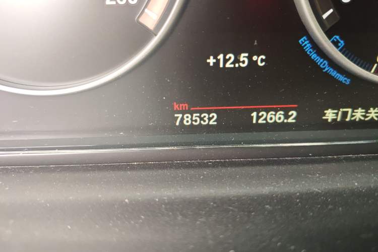 Used BMW 5 Series 2014 525Li Luxury Design Package
