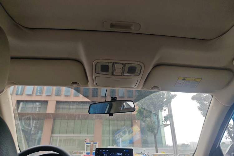 Used Changan Alsvin V7 2015 1.6L Automatic Enjoyment Model China V Standard
