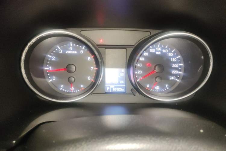 Used Haval M6 2021 PLUS 1.5T DCT Luxury Smart Connectivity Model
