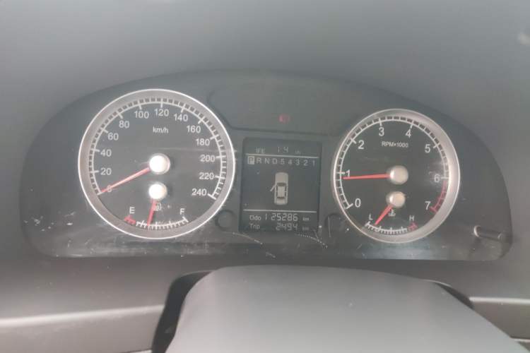 Used Brilliance BS6 2011 1.8T Automatic Comfort Model Instrument Cluster