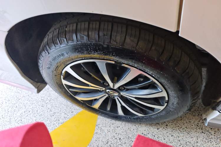 Used GAC Trumpchi M8 2021 Revised Version Lingxiu Series 390T Luxury Edition Right Rear Wheel Hub