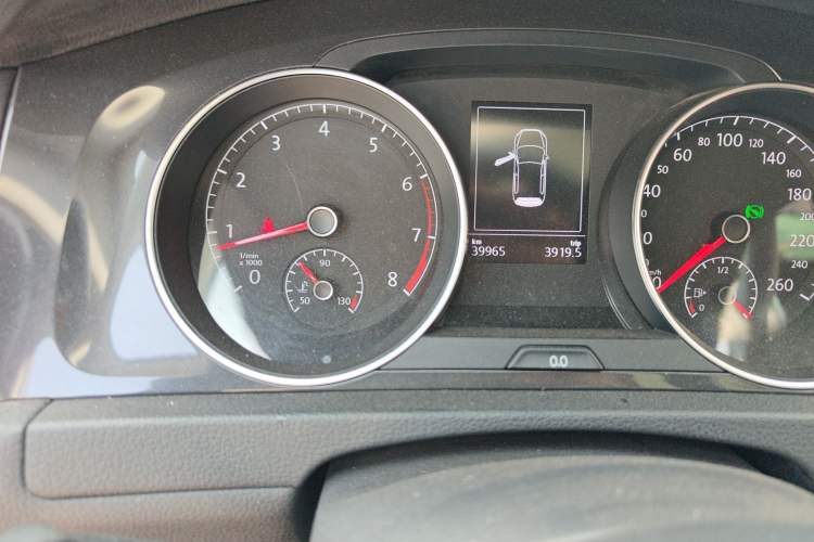 Used Volkswagen Golf 2018 1.6L Automatic Comfort Model
