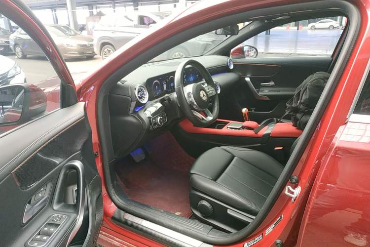 Used Mercedes-Benz A-Class 2022 Restyled A 200 L Sport Sedan Fashion Version Driver Seat