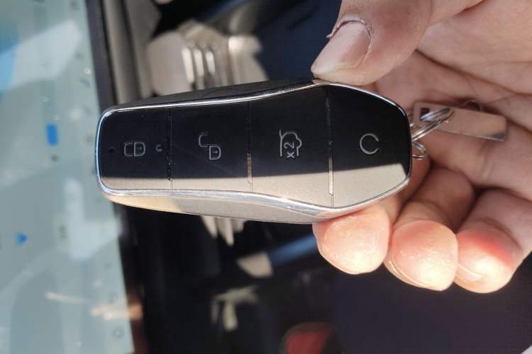 Used BYD Seal 06 New Energy 2025 EV 545KM Flagship Edition Vehicle Key