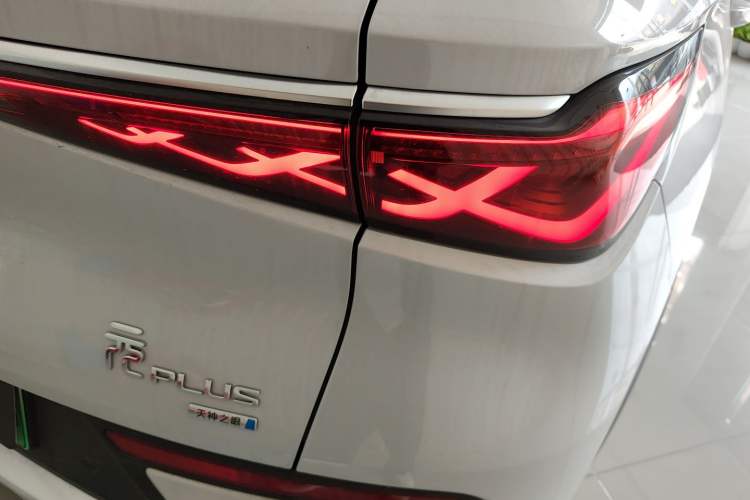 Used BYD Yuan PLUS 2025 Intelligent Driving Version 510 KM Beyond-Grade Edition Exterior 3