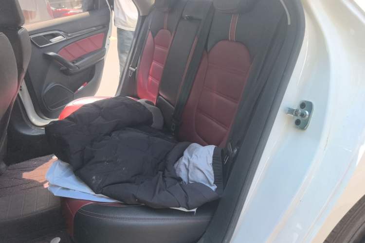 Used MG 6 2019 20T Automatic Trophy 10th Anniversary Edition Left Rear Seat