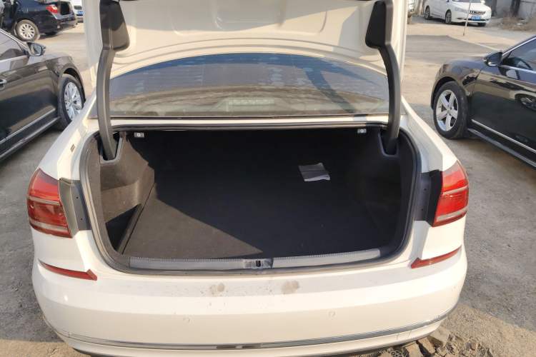 Used Volkswagen Passat 2016 330TSI DSG Luxury Edition